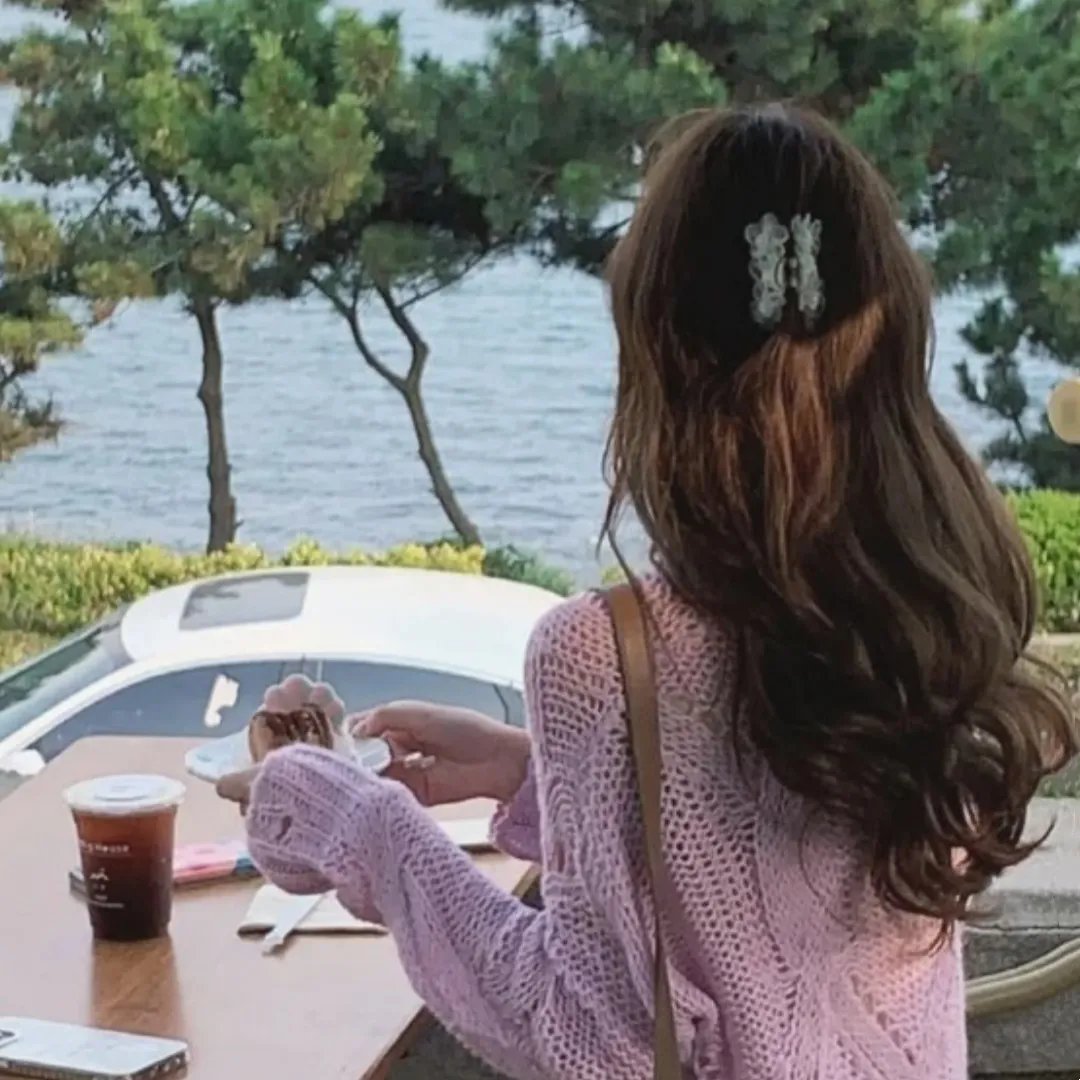 过于浪漫海报